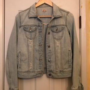 Mudd M Womens Light Acid Wash Denim Jean Jacket.